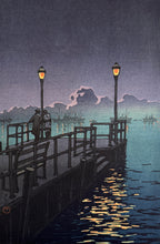 Load image into Gallery viewer, 【Genuine guarantee】Kawase Hasui  Pier at Otaru
