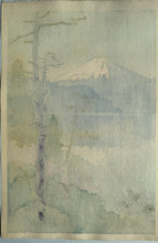 画像をギャラリービューアに読み込む, 【真作保証】伊藤雄半　Lake Ashinoko Y.Ito サイン
