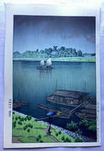 Load image into Gallery viewer, 【真作保証】川瀬巴水　五月雨(荒川)　
