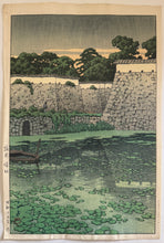 Load image into Gallery viewer, 【Genuine guarantee】Kawase Hasui　The ruins of Fukuoka Castle 
