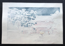 Load image into Gallery viewer, 【Genuine guarantee】 Kawase Hasui, Snow at Zojo Temple, 1929
