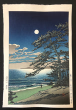 Load image into Gallery viewer, 【Guaranteed genuine】 Kawase Hasui,  Winter moon over Toyama plain, 1931
