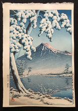 Load image into Gallery viewer, 【Genuine guarantee】　Kawase Hasui, Tago Bay
