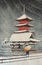 Load image into Gallery viewer, 【Genuine guarantee】Kawase Hasui 　Snow at Ueno Toshogu shrine 1929
