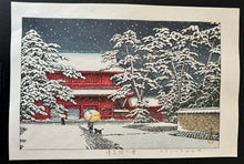 Load image into Gallery viewer, 【Genuine guarantee】 Kawase Hasui, Snow at Zojo Temple, 1929
