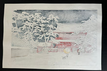 Load image into Gallery viewer, 【Genuine guarantee】 Kawase Hasui, Snow at Zojo Temple, 1929
