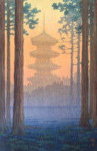 画像をギャラリービューアに読み込む, 商談中【真作保証】伊藤雄半　Pagoda at Nikko
