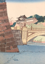 Load image into Gallery viewer, 【Guaranteed genuine】　Kawase Hasui, 　Nijyubashi-morning
